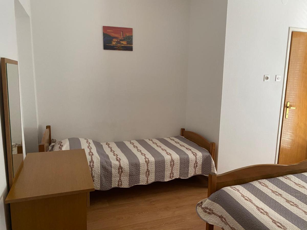 Apartments Marija Lopar Exterior photo